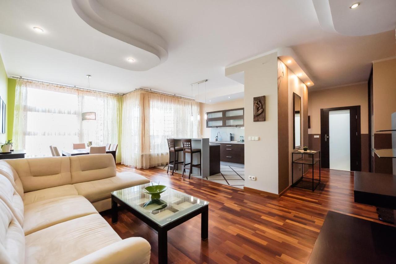 Wilanow Luxury Green Apartment وارسو المظهر الخارجي الصورة