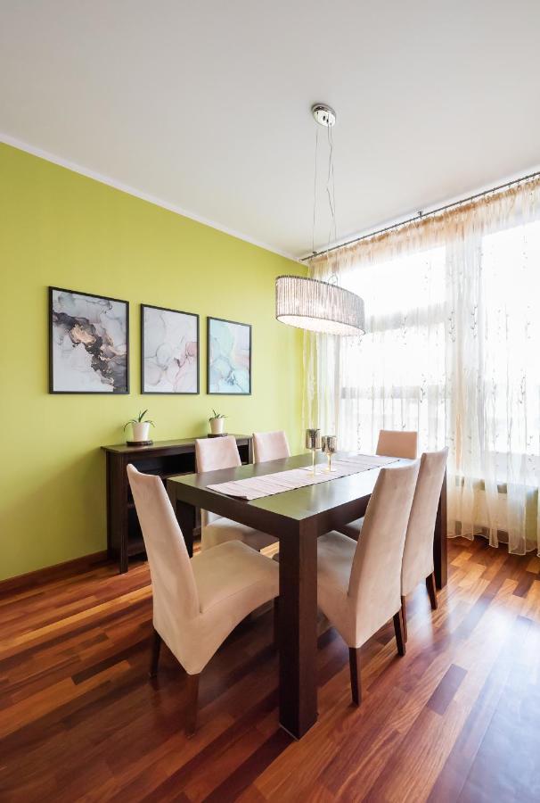 Wilanow Luxury Green Apartment وارسو المظهر الخارجي الصورة