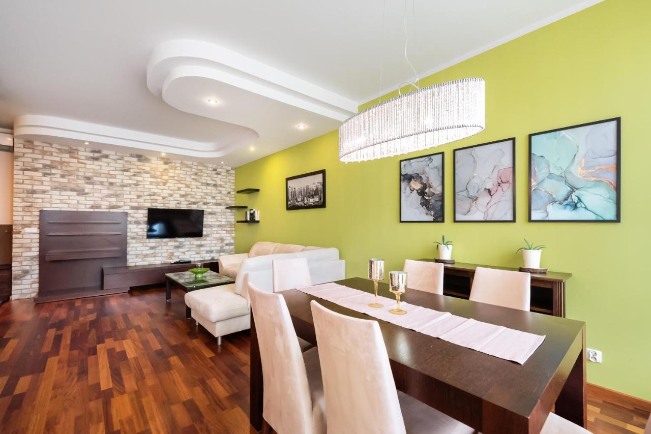 Wilanow Luxury Green Apartment وارسو المظهر الخارجي الصورة
